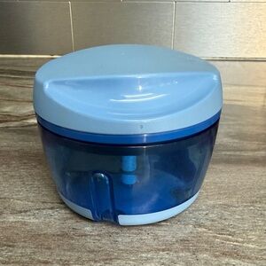 Tupperware Twist n Chop